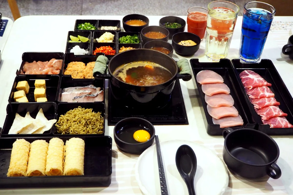 ชาบูสไตล์ไทยหม้อเดี่ยว อร่อยสุขภาพดี เริ่มต้นได้ที่ 'ฌานา' 