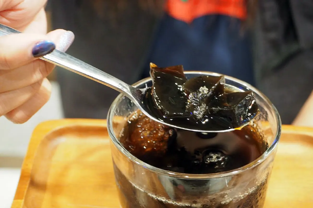 ชาบูสไตล์ไทยหม้อเดี่ยว อร่อยสุขภาพดี เริ่มต้นได้ที่ 'ฌานา' 