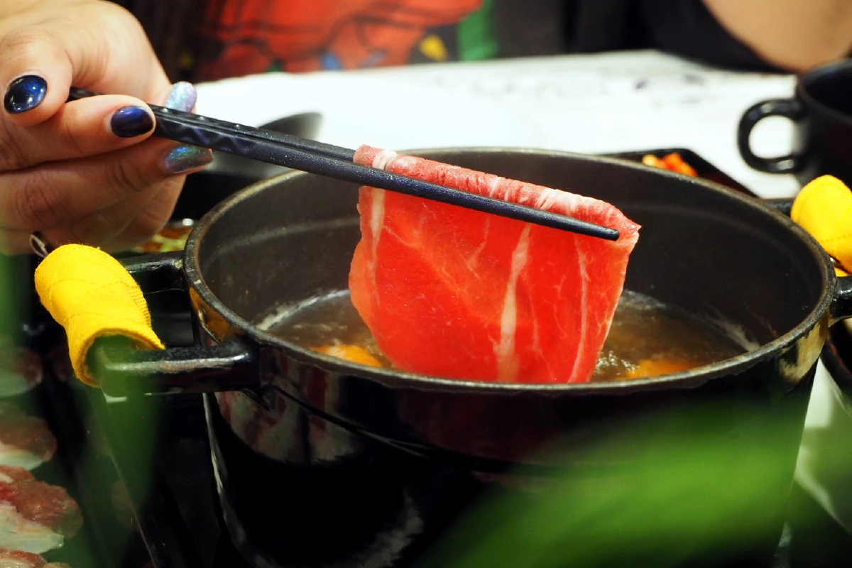 ชาบูสไตล์ไทยหม้อเดี่ยว อร่อยสุขภาพดี เริ่มต้นได้ที่ 'ฌานา' 