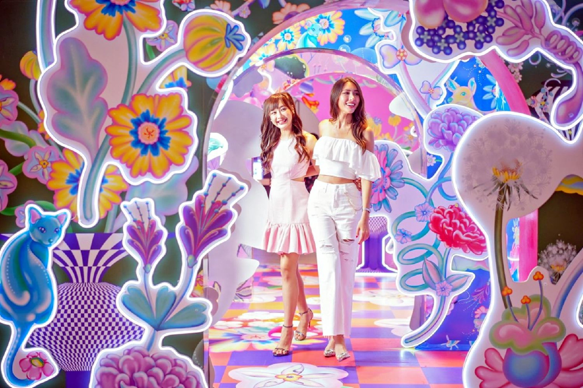 ชวนสร้าง Summer inspiration เมื่อเซ็นทรัลเปลี่ยนศูนย์การค้าเป็น Art Exhibition ชวนสร้าง Summer inspiration เมื่อเซ็นทรัลเปลี่ยนศูนย์การค้าเป็น Art Exhibition