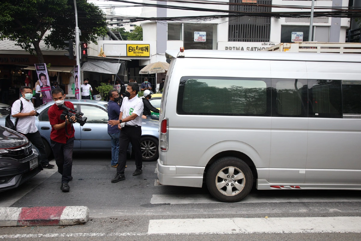 "ชัชชาติ"ชูนโยบายเร่งด่วนทางม้าลายปลอดภัย ติดไฟเพิ่มความสว่าง