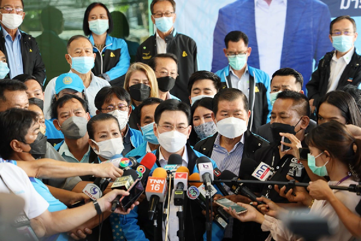 “จุรินทร์”ยันรักษามาตรฐาน“ประชาธิปัตย์”ต้องอยู่แก้ไขปัญหา