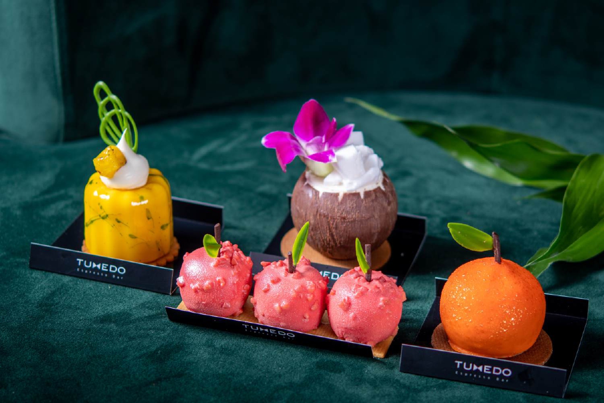เติมความสดใสให้ยามบ่ายด้วยสีสันของชุด Afternoon Tea ที่ทักซิโด้ เอสเปรสโซ่ บาร์ เติมความสดใสให้ยามบ่ายด้วยสีสันของชุด Afternoon Tea ที่ทักซิโด้ เอสเปรสโซ่ บาร์