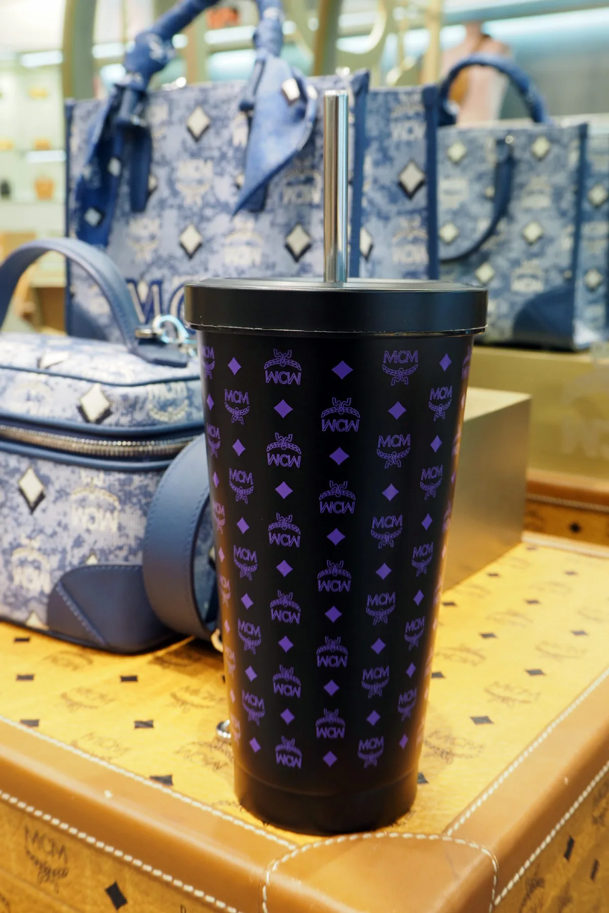 MCM Tumbler Color Splash แก้ว Tumbler ที่ทุกคนเรียกร้อง!