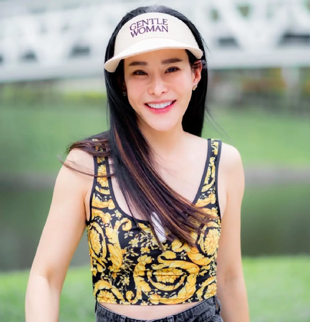 “หนิง” ให้กำลังใจ “แซน” บาปกรรมทราบดี เพราะที่บ้านเข้าวัด!  