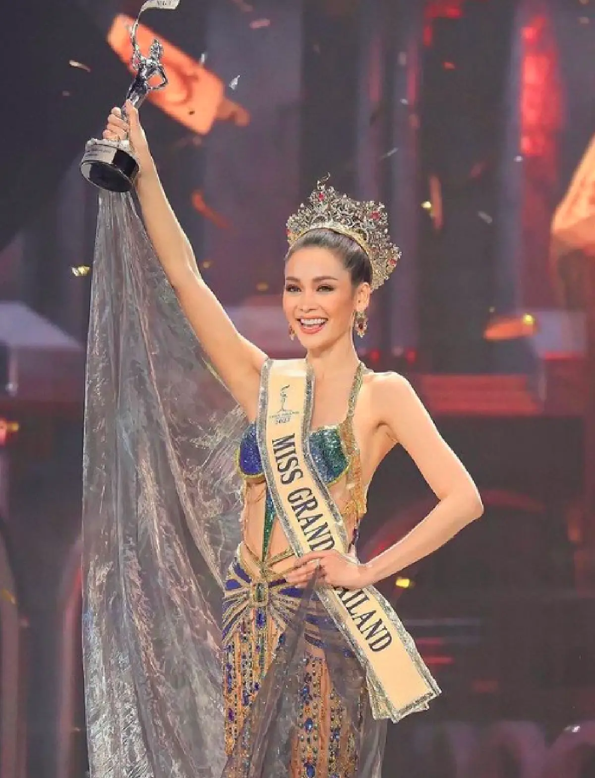 “อิงฟ้า วราหะ" สาวงามจากกรุงเทพฯ คว้าตำแหน่ง “มิสแกรนด์ ไทยแลนด์ 2022”
