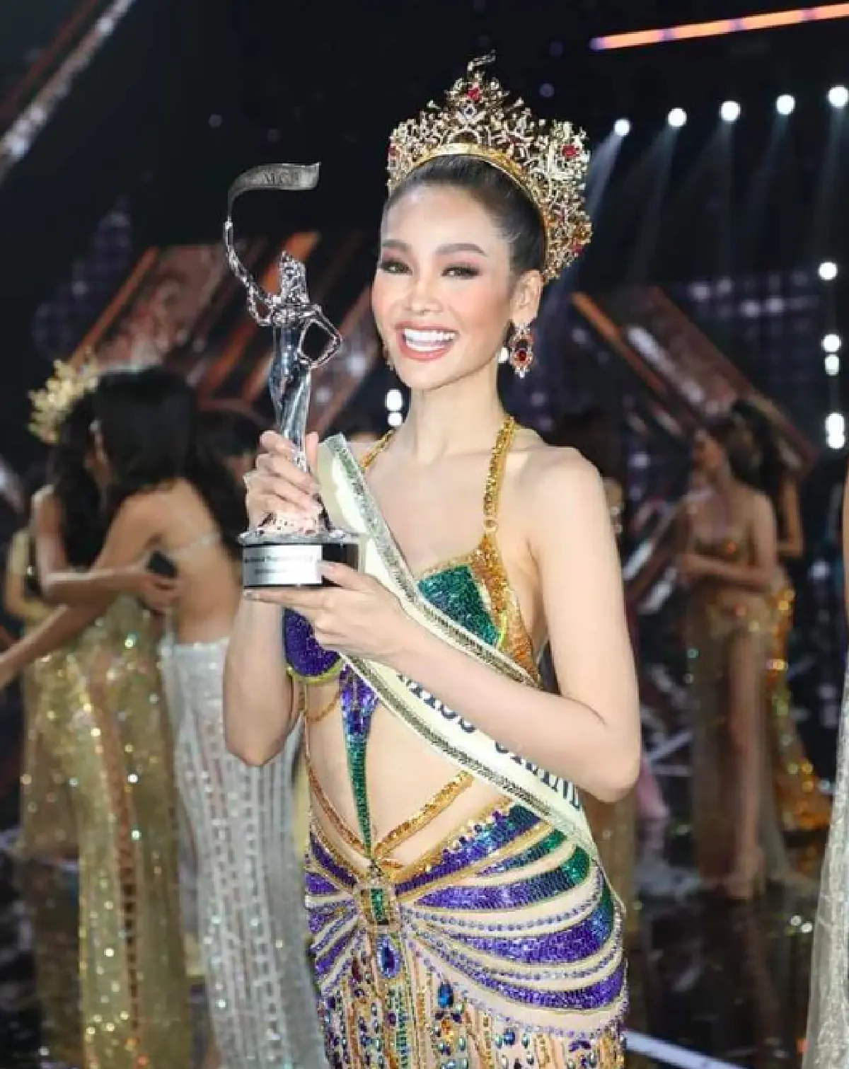 “อิงฟ้า วราหะ" สาวงามจากกรุงเทพฯ คว้าตำแหน่ง “มิสแกรนด์ ไทยแลนด์ 2022”