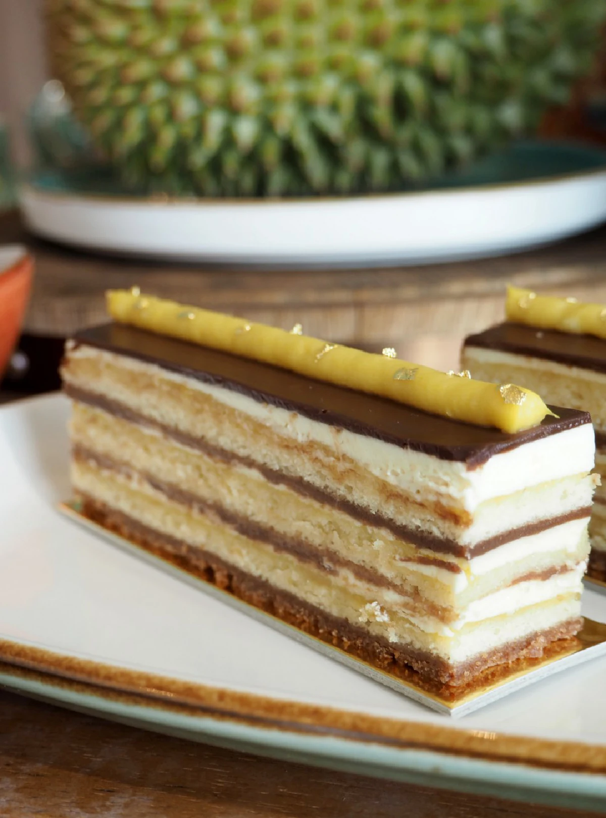 จาก 'ทุเรียน' ราชาแห่งผลไม้ สู่สุดยอด Pastry ที่รังสรรค์สุดฝีมือ