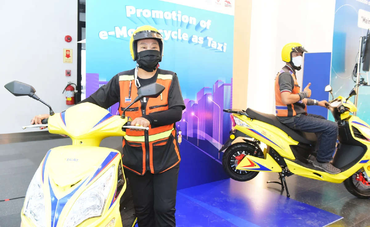 เอ็นเทค สวทช. กฟผ. เอกชนไทย-จีน ผนึกกำลังเดินหน้าโครงการนำร่องวินมอเตอร์ไซด์ไฟฟ้า 50 คัน ภายใต้บันทึกข้อตกลงการส่งเสริมการใช้รถจักรยานยนต์ไฟฟ้าสาธารณะ  และการเริ่มโครงการความร่วมมือด้านงานวิจัย