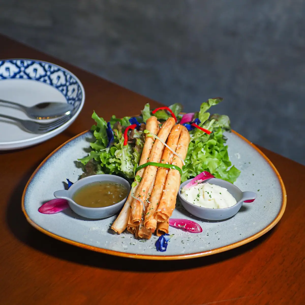 สายคาเฟ่ สายธรรมชาติ ต้องมาด่วน!! “289restaurant” ร้านสุดปัง เมืองเพชรบุรี 