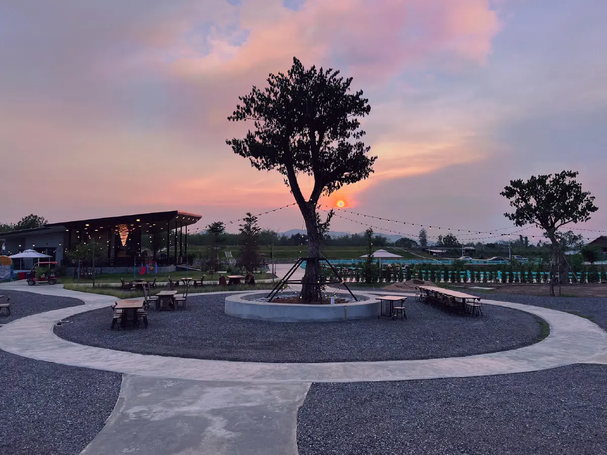 สายคาเฟ่ สายธรรมชาติ ต้องมาด่วน!! “289restaurant” ร้านสุดปัง เมืองเพชรบุรี 