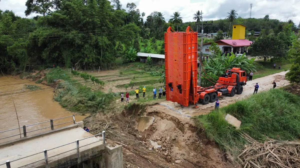 น้ำท่วมฉับพลันสุราษฎร์เดือดร้อน 328 ครัวเรือน 1,065 ราย