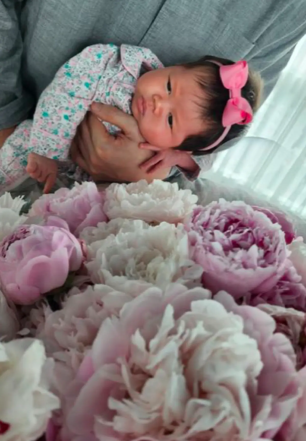 “ชมพู่” โพสต์หวานครบรอบ 7 ปี “น็อต” ไม่อยากจินตนาการถ้าชีวิตที่ไม่มีคุณ