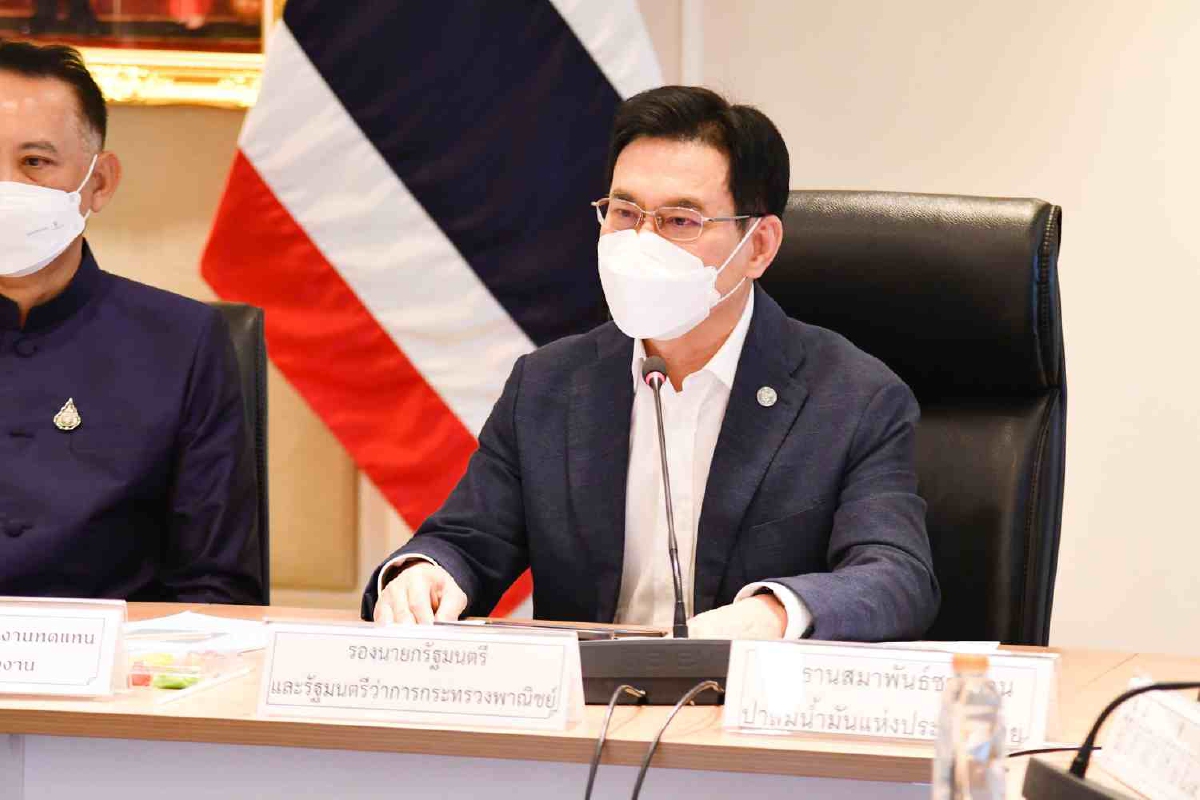 จุรินทร์สั่งตรวจเข้ม! ห้ามฉวยโอกาสขึ้นราคา "คาร์ซีท" จุรินทร์สั่งตรวจเข้ม! ห้ามฉวยโอกาสขึ้นราคา "คาร์ซีท"