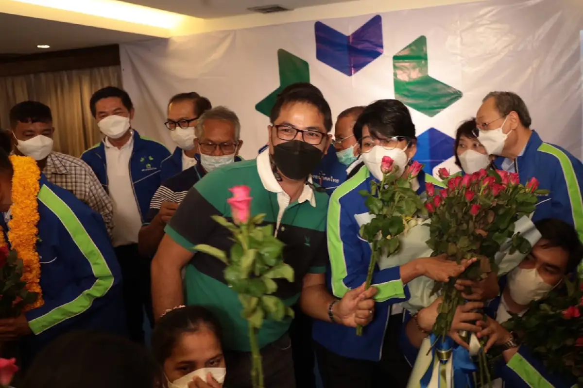 สร้างอนาคตไทยเปิดตัว 2 ว่าที่ผู้สมัคร สส.นครศรีฯ