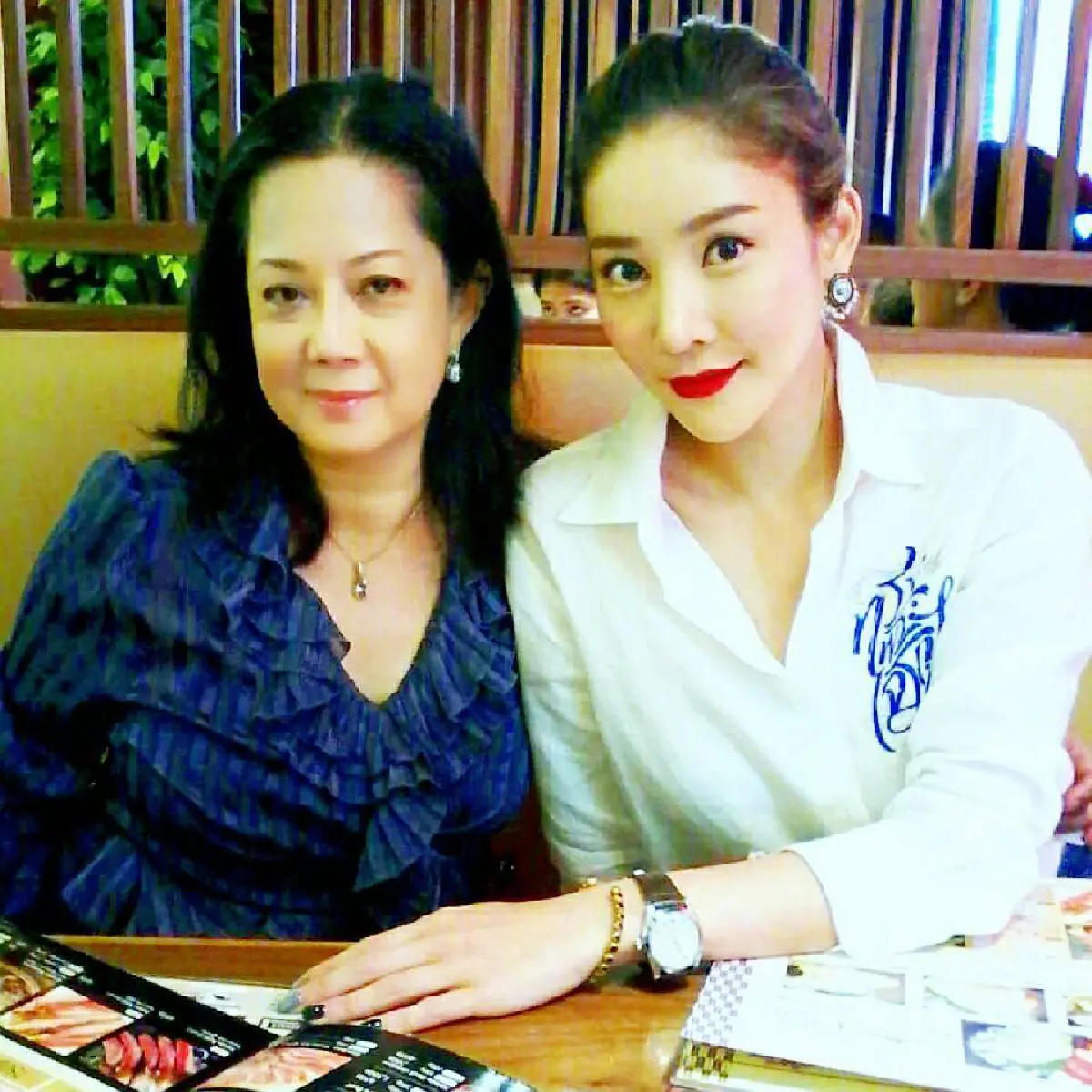 “คุณแม่แตงโม” เชื่อเฟซบุ๊กและไอจี “แตงโม” เป็นคนโพสต์เอง