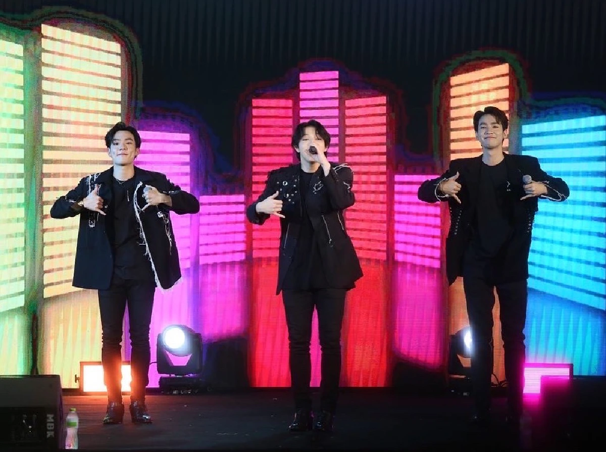 “โอ๋ Star Hunter” จับมือ Prx Metaverse เปิดสตูดิโอบนโลกเสมือนจริง(Metaverse) ดึงดูดเเฟนคลับต่างประเทศร่วมกิจกรรมกับศิลปิน