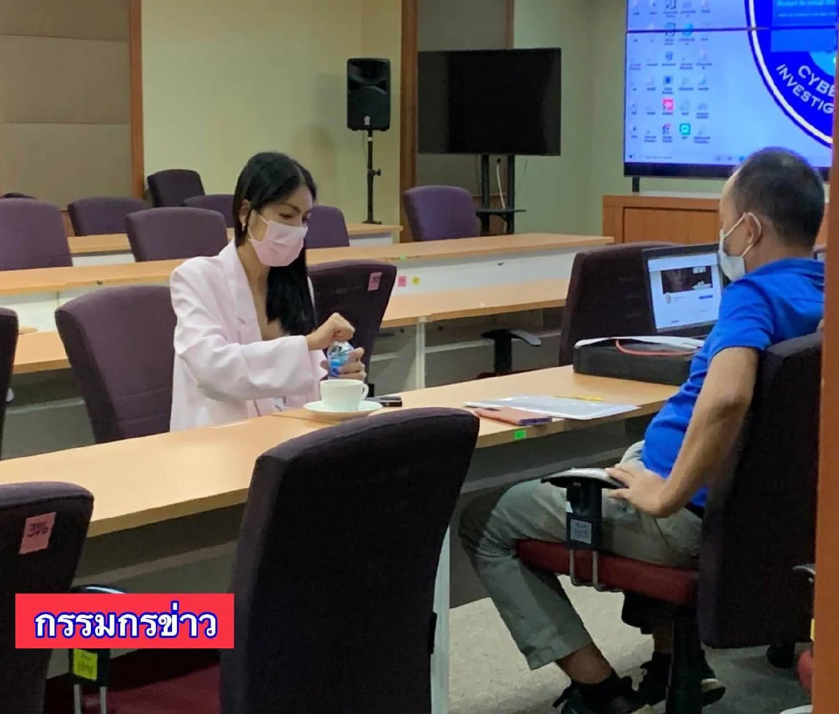 “กระติก” เข้าแจ้งความตร.ไซเบอร์ เอาผิดมือโพสต์เฟซบุ๊ก “แตงโม”