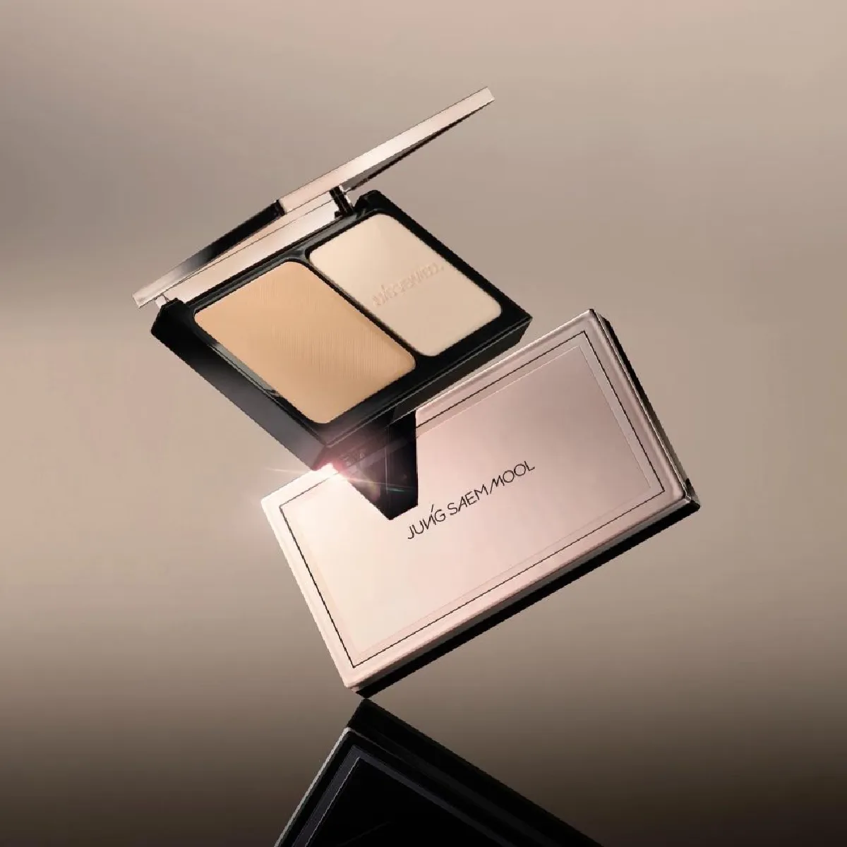 ครั้งแรกแห่งแป้งผสมรองพื้นเนียนนุ่ม บางเบา เพื่องานผิวที่แท้ทรู!