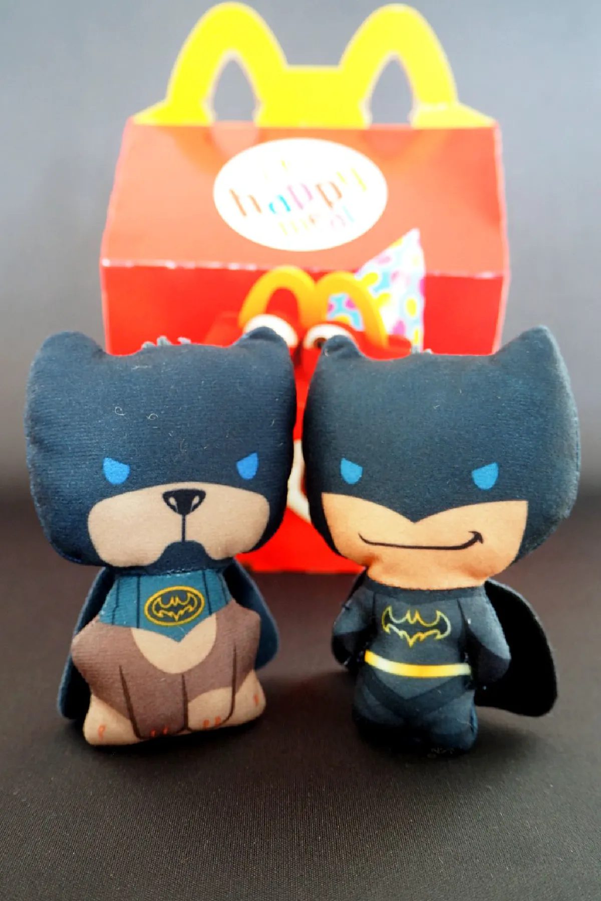 ซูมความน่ารักชุดแฮปปี้มีล #DCSuperPets สัตว์เลี้ยงเพื่อนรักคู่หูซูเปอร์ฮีโร่