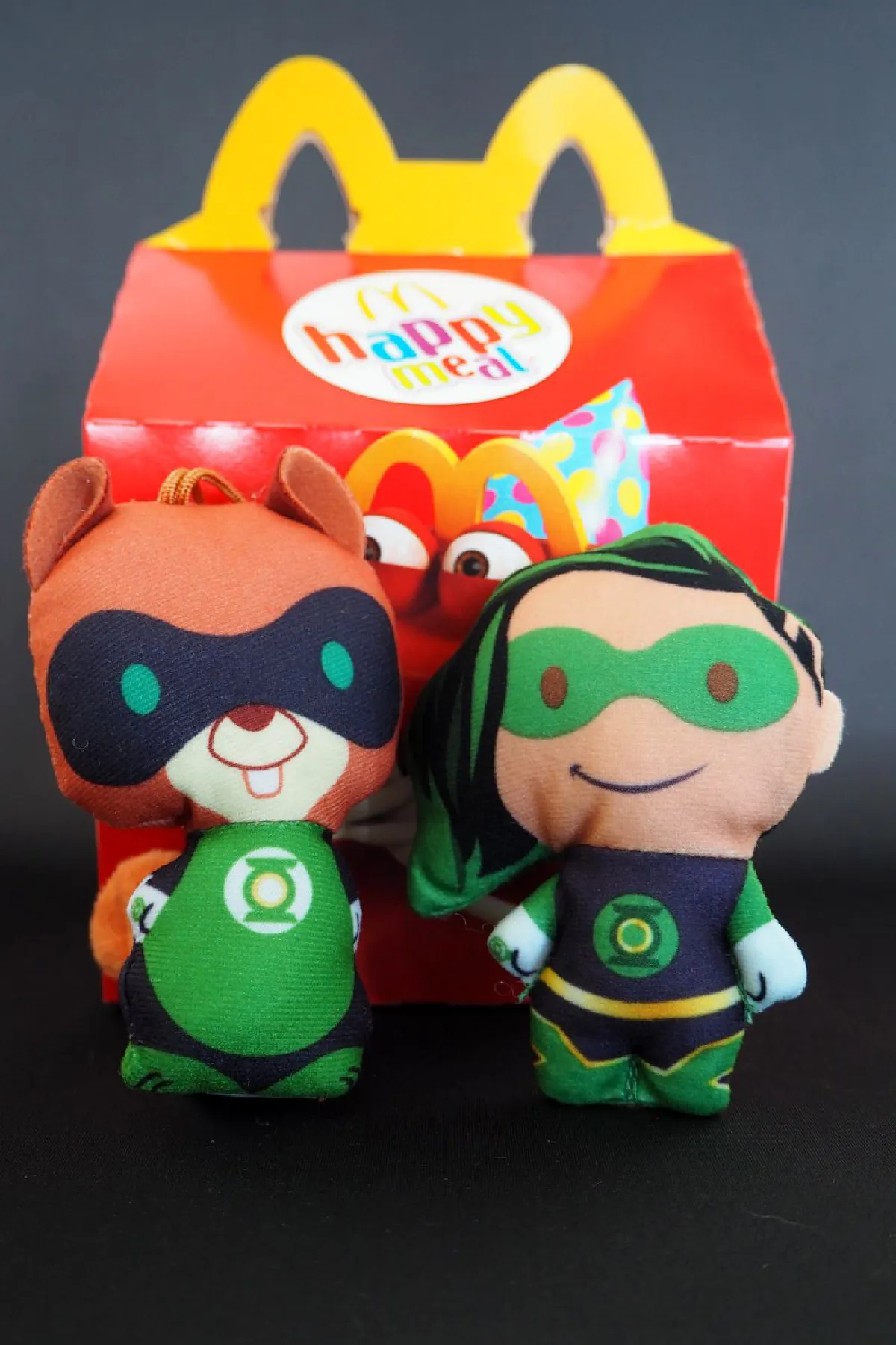 ซูมความน่ารักชุดแฮปปี้มีล #DCSuperPets สัตว์เลี้ยงเพื่อนรักคู่หูซูเปอร์ฮีโร่