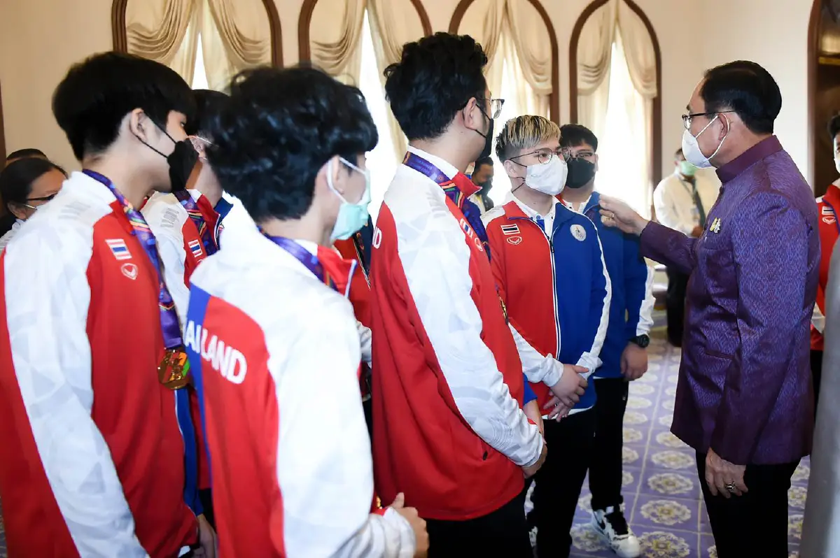 "บิ๊กตู่"ยินดีนักกีฬาอีสปอร์ตไทยคว้าเหรียญทองซีเกมส์-แชมป์โลก