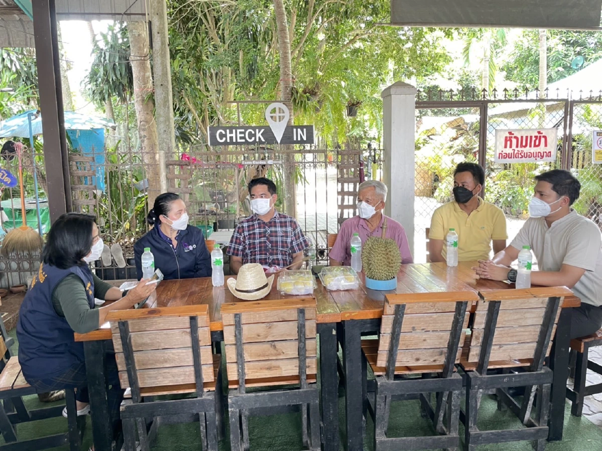 นอภ.ชวนเที่ยวชิมทุเรียน"สวนลุงเสริฐ"ของดีศรีราชา