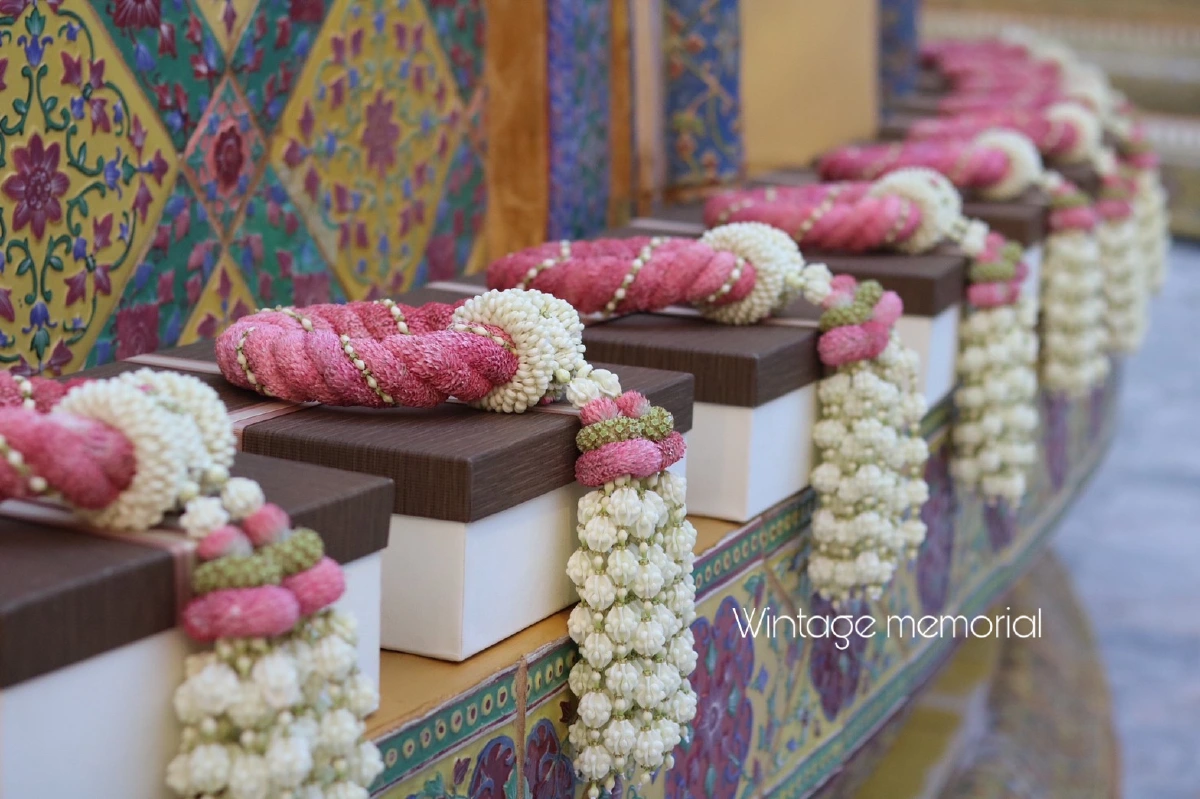 'ทศพร ลือนาม' จากเส้นทางที่ไม่ได้โรยด้วยกลีบกุหลาบ สู่ธุรกิจจัดดอกไม้ Wintage Memorial