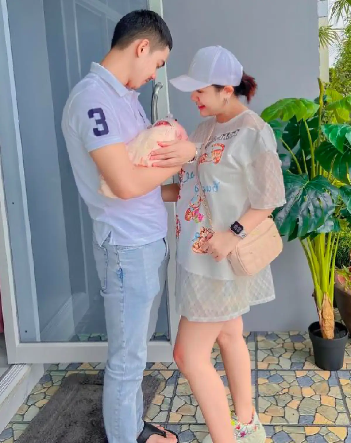 “เจนนี่ ได้หมดฯ” เปย์หนักหมาก หลัง “น้องยูจิน” ให้โชคก้อนใหญ่ 