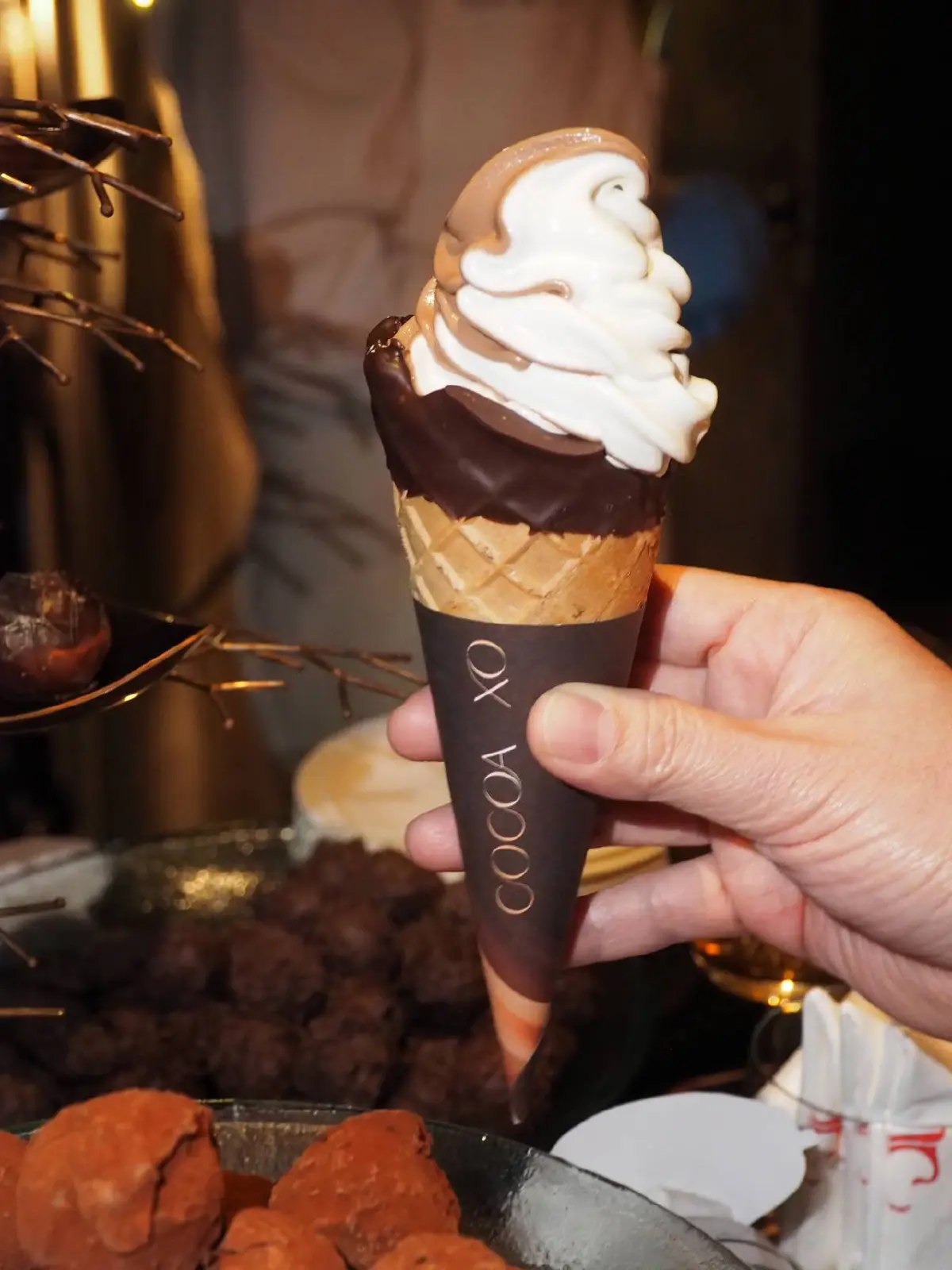 COCOA XO รูฟท็อปบาร์ระฟ้า แหล่งแฮงเอาท์ใหม่ในคอนเซ็ปต์ Sky-High Cognac and Chocolate