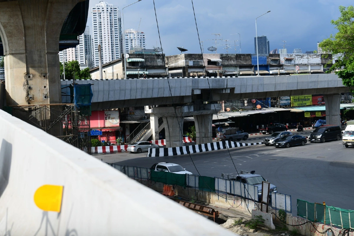 "ชัชชาติ"ฮึ่มสะพานข้ามแยก ณ ระนองต้องเสร็จตามสัญญาธ.ค.นี้