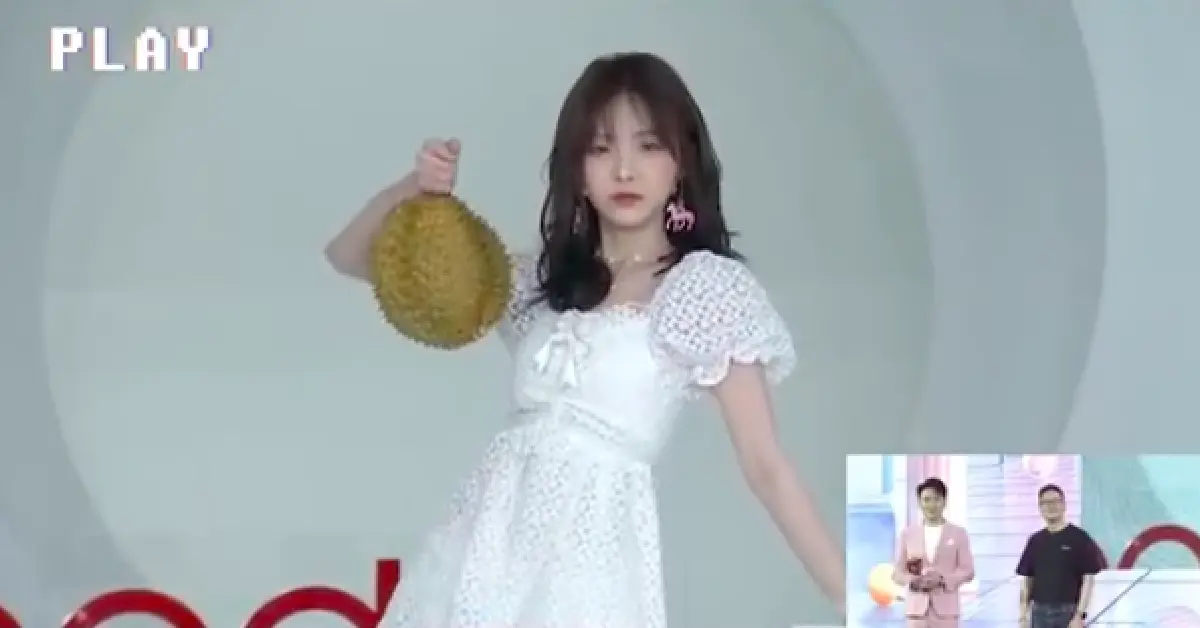 “เนเน่ พรนับพัน” สร้างปรากฏการณ์ถือทุเรียนยังไงให้ติดเทรนด์