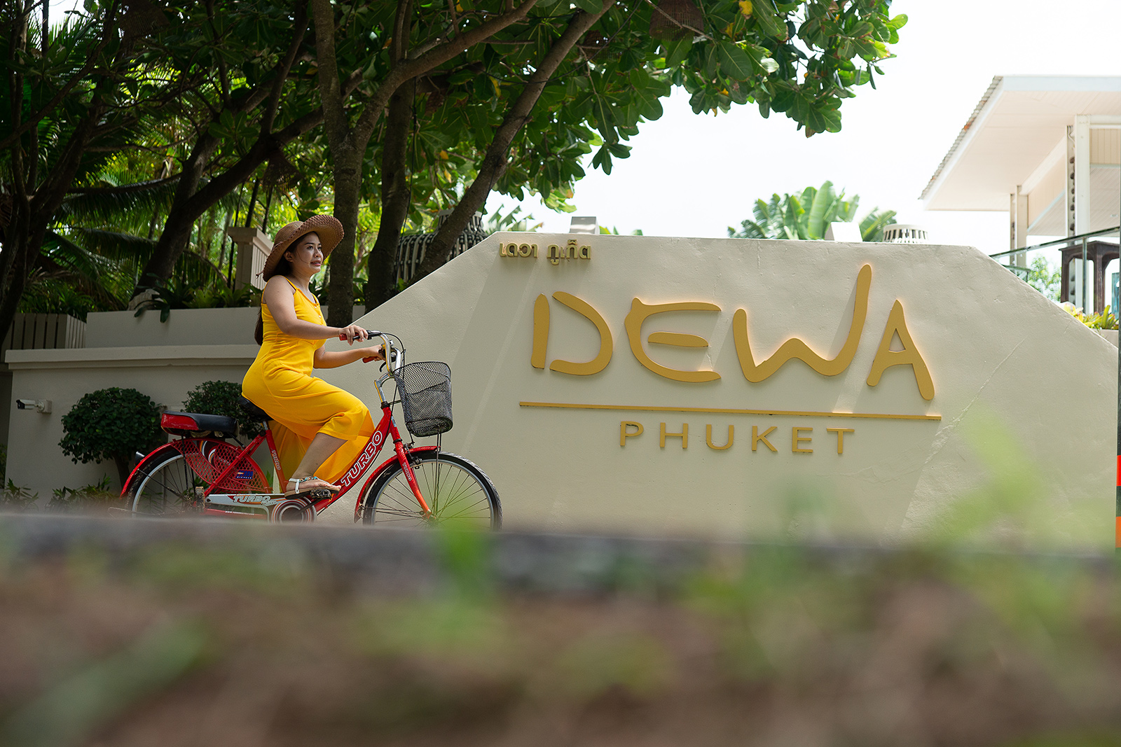 อิงแอบแนบธรรมชาติ เติมเต็มการพักผ่อนทุกช่วงเวลา @DEWA Phuket Resort and Villas 