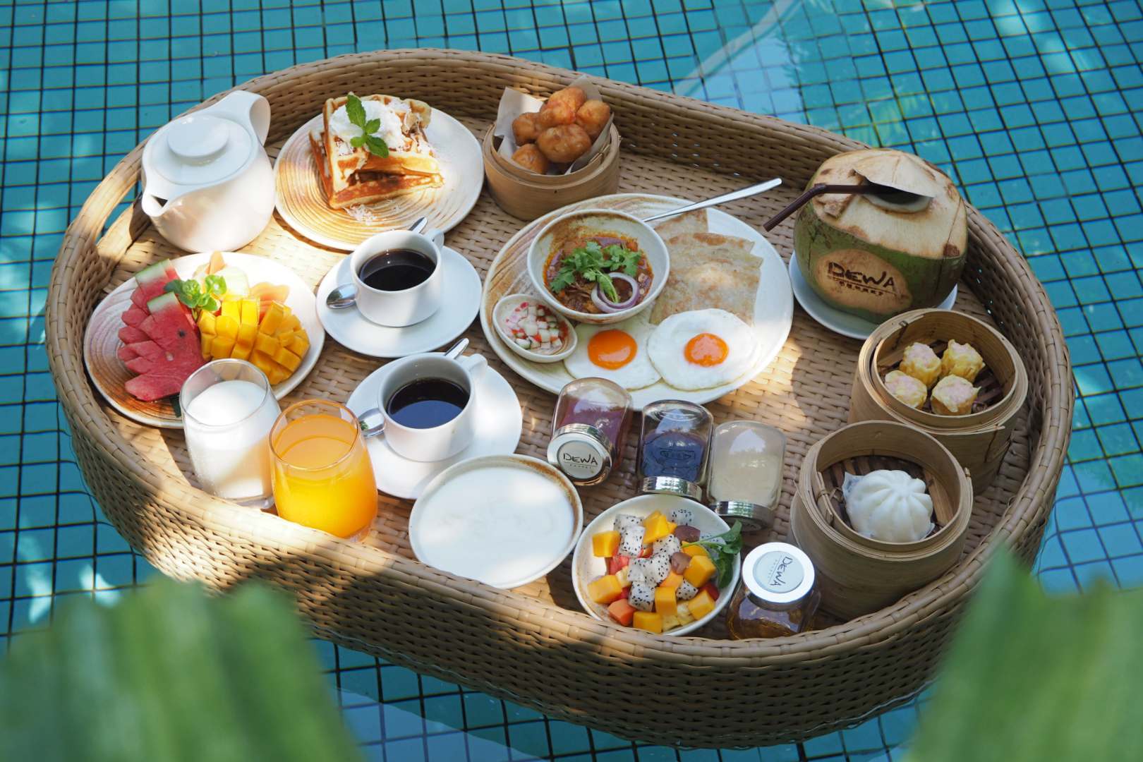 อิงแอบแนบธรรมชาติ เติมเต็มการพักผ่อนทุกช่วงเวลา @DEWA Phuket Resort and Villas 