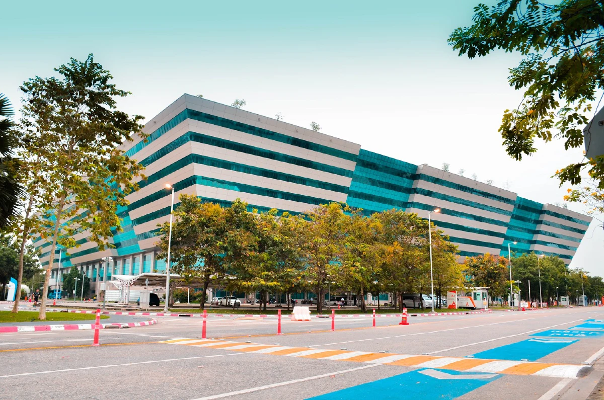 ธนารักษ์พัฒนาฯ ทุ่มงบ 45 ล้านบาท แก้ปัญหาจราจรบริเวณศูนย์ราชการ