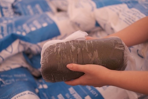 'พอทเทอรี เคลย์' จากดินหนึ่งก้อนสู่ศูนย์กลางงานเซรามิค