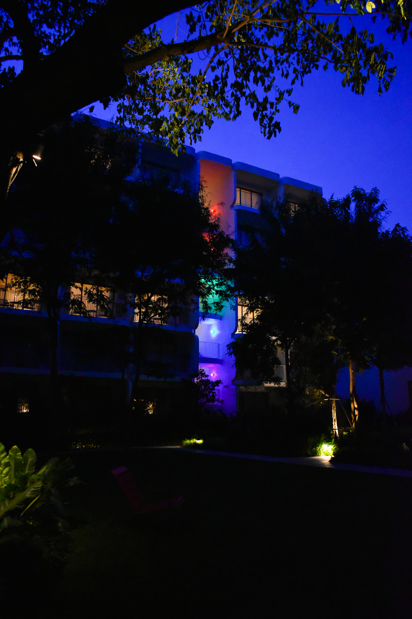 เติมสีสัน Pride Month ริมทะเลสุดเก๋ @The Standard, Hua Hin