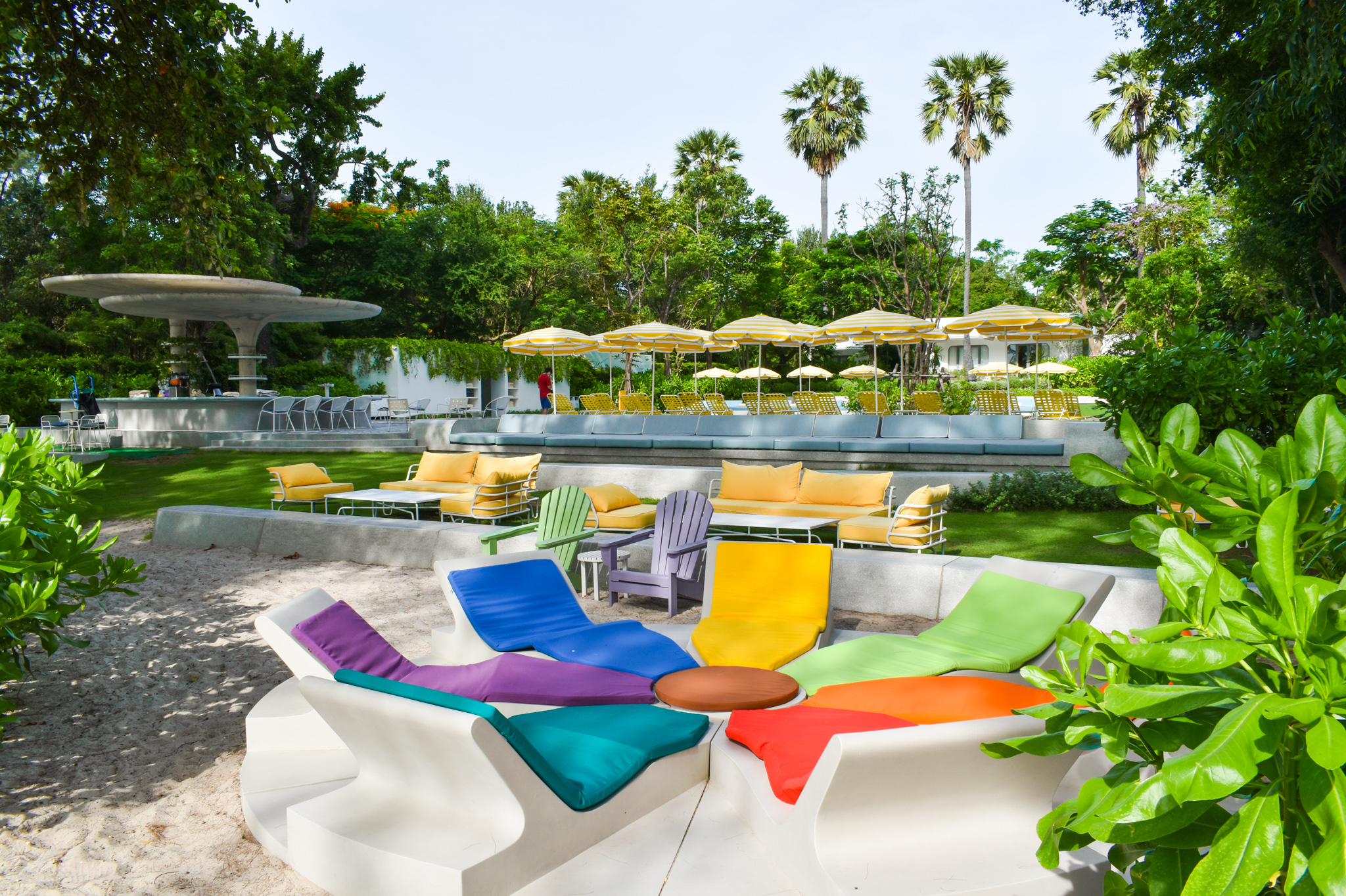 เติมสีสัน Pride Month ริมทะเลสุดเก๋ @The Standard, Hua Hin