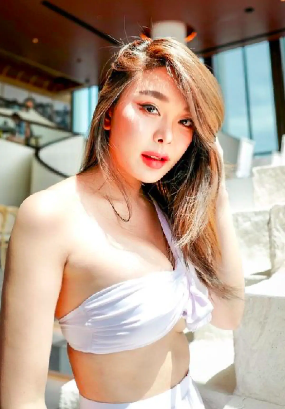 เกินปุยมุ้ย! “หญิงแย้” สวมบทแม่ครัวสุดแซ่บ หันหลังทีถึงกับซี้ดเลย