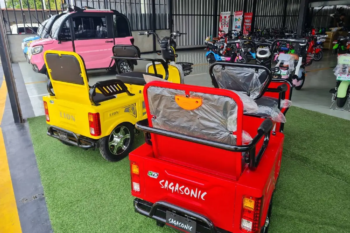 น้ำมันแพง คนแห่ซื้อรถจักรยานไฟฟ้า ประหยัดกว่าเทียบกันไม่เห็นฝุ่น