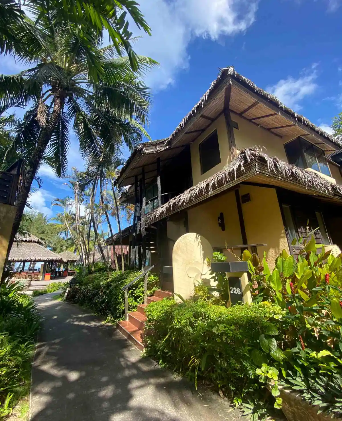 Centara Koh Chang Tropicana Resort ความงดงามสุดขอบทะเลตะวันออกของไทย