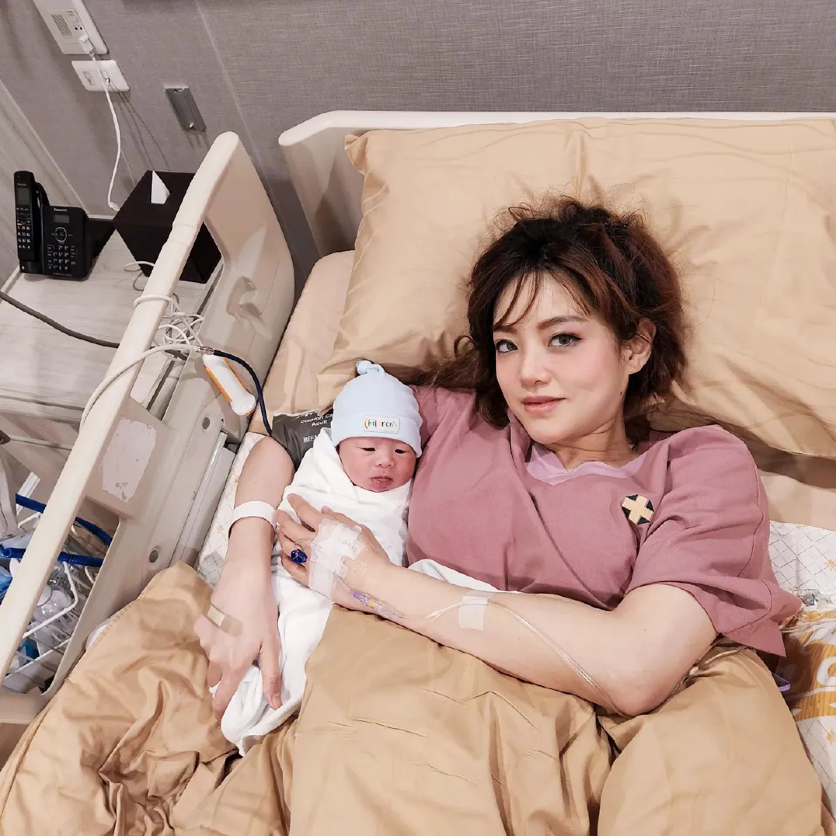 น่ารักน่าชัง! ”แนนนี่ เกิร์ลลี่เบอร์รี่" คลอดลูกชายคนแรก ตั้งชื่อ “น้องเอเรน”