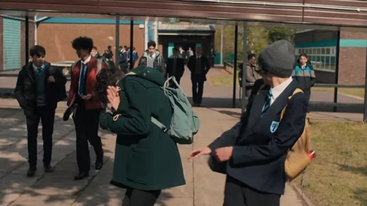 Heartstopper - วัยรุ่น LGBTQIA+ : ความรัก  และการยอมรับตัวตน