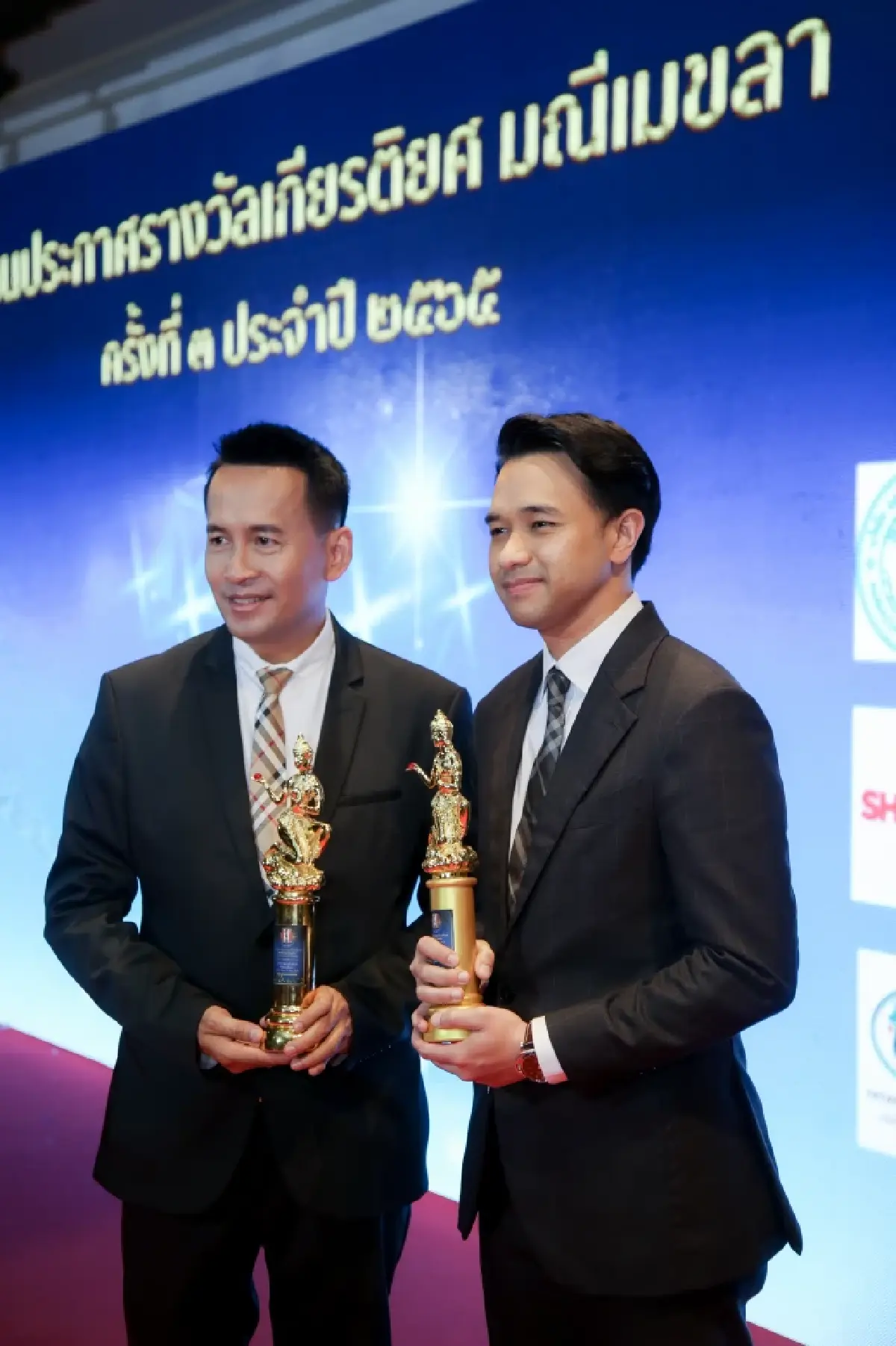 "เนชั่นทีวี"คว้า 2 รางวัล"มณีเมขลา"สาขา สถานีข่าวและสถานการณ์ดีเด่น
