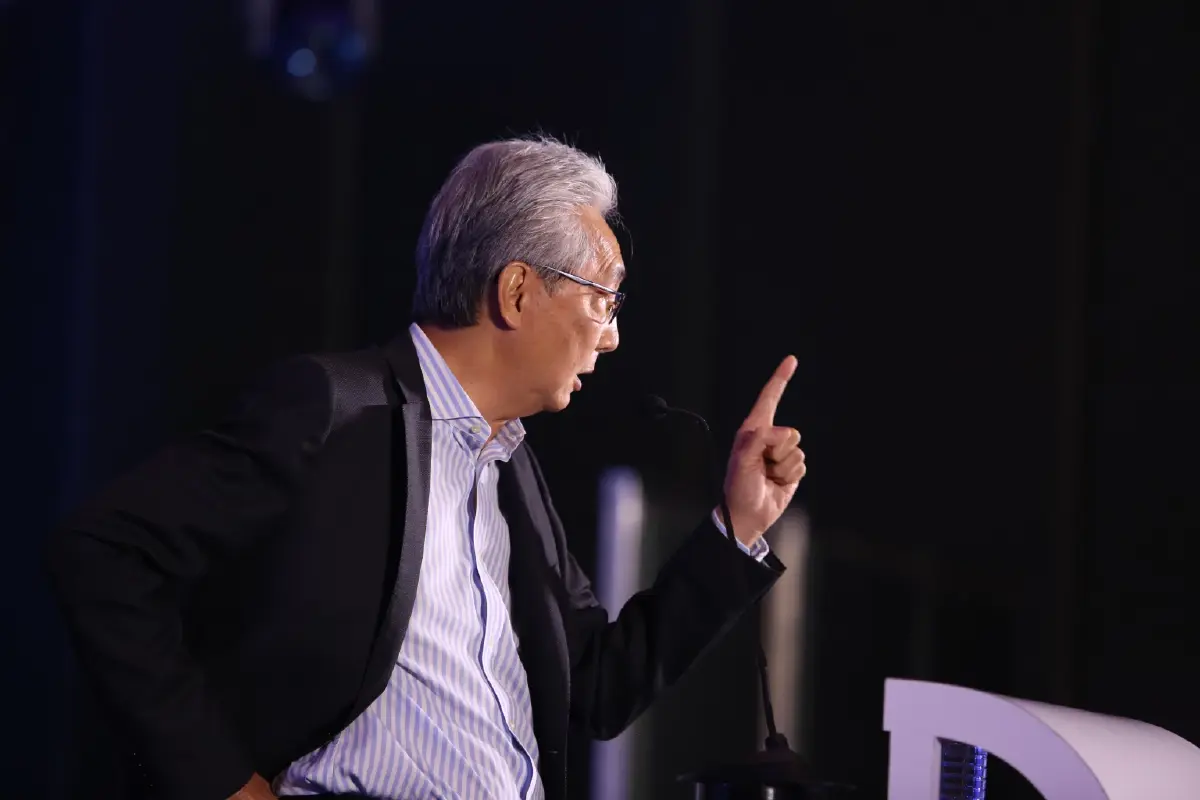 การรับมือแบบไทยในภาวะ ‘เศรษฐกิจถดถอยทั่วโลก’  รื้อกฎหมายคือทางออก?