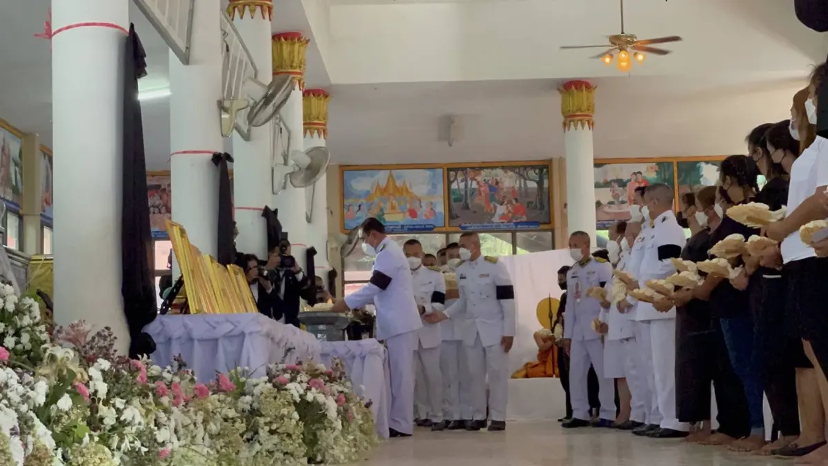นายกฯ นำครม.ร่วมงาน พิธีพระราชทานเพลิงศพ โศกนาฏกรรมหนองบัวลำภู