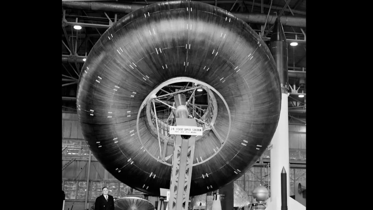 Goodyear กำลังผลิตยางไร้ลมสำหรับใช้บนดวงจันทร์