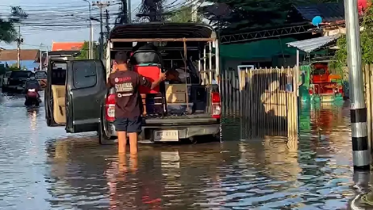 เกาะติดน้ำท่วมทั่วไทย หลายจังหวัดยังไม่คลี่คลาย