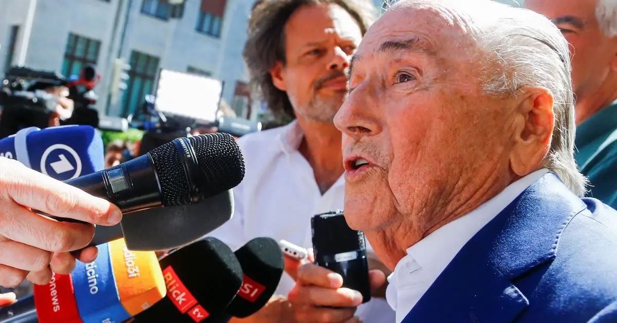 การ์ตาคือความผิดพลาด : อดีตประธานFIFA เซปป์ แบลตเตอร์