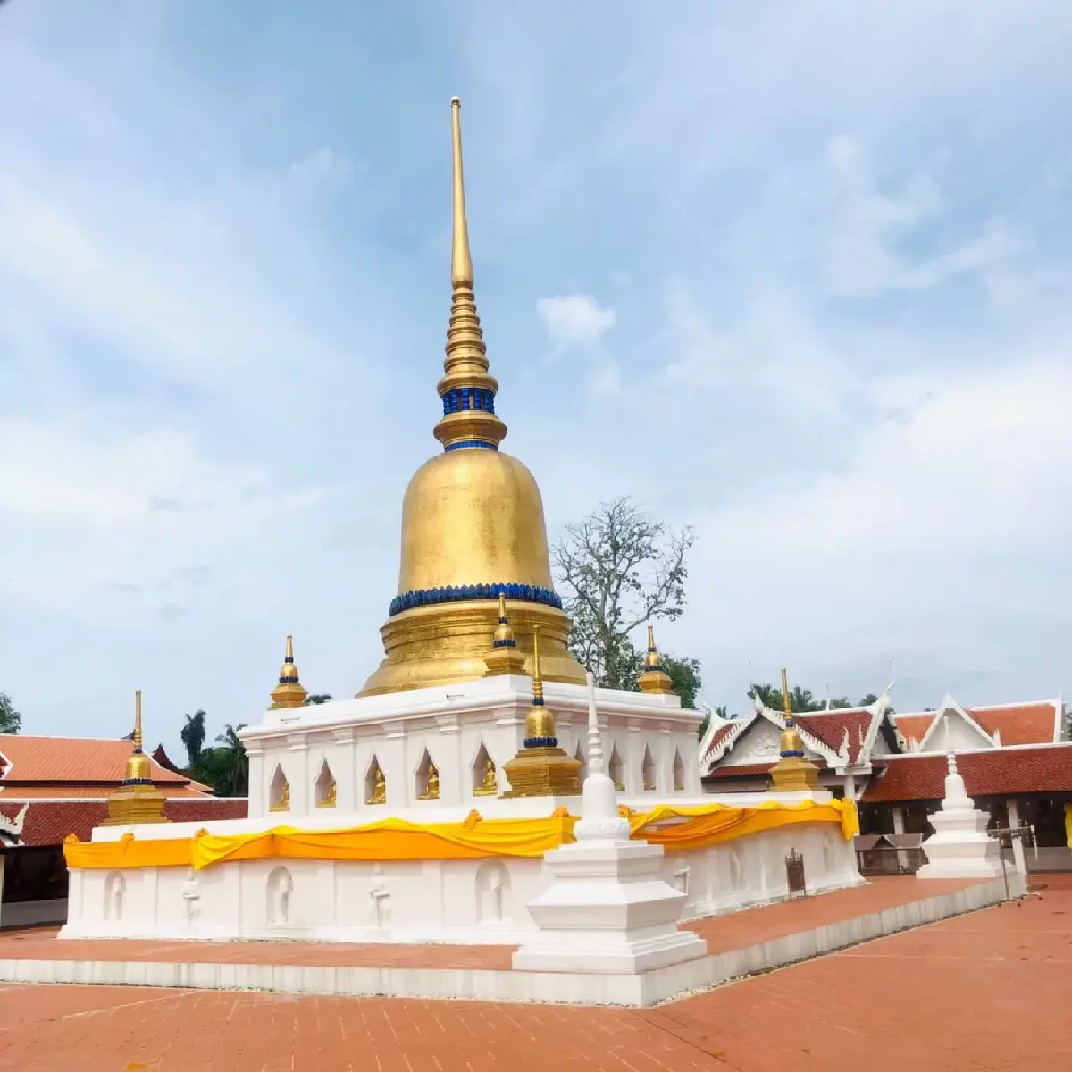 ทำบุญ 9 วัดไทยสุดอันซีน เสริมความปังส่งท้ายปี 65